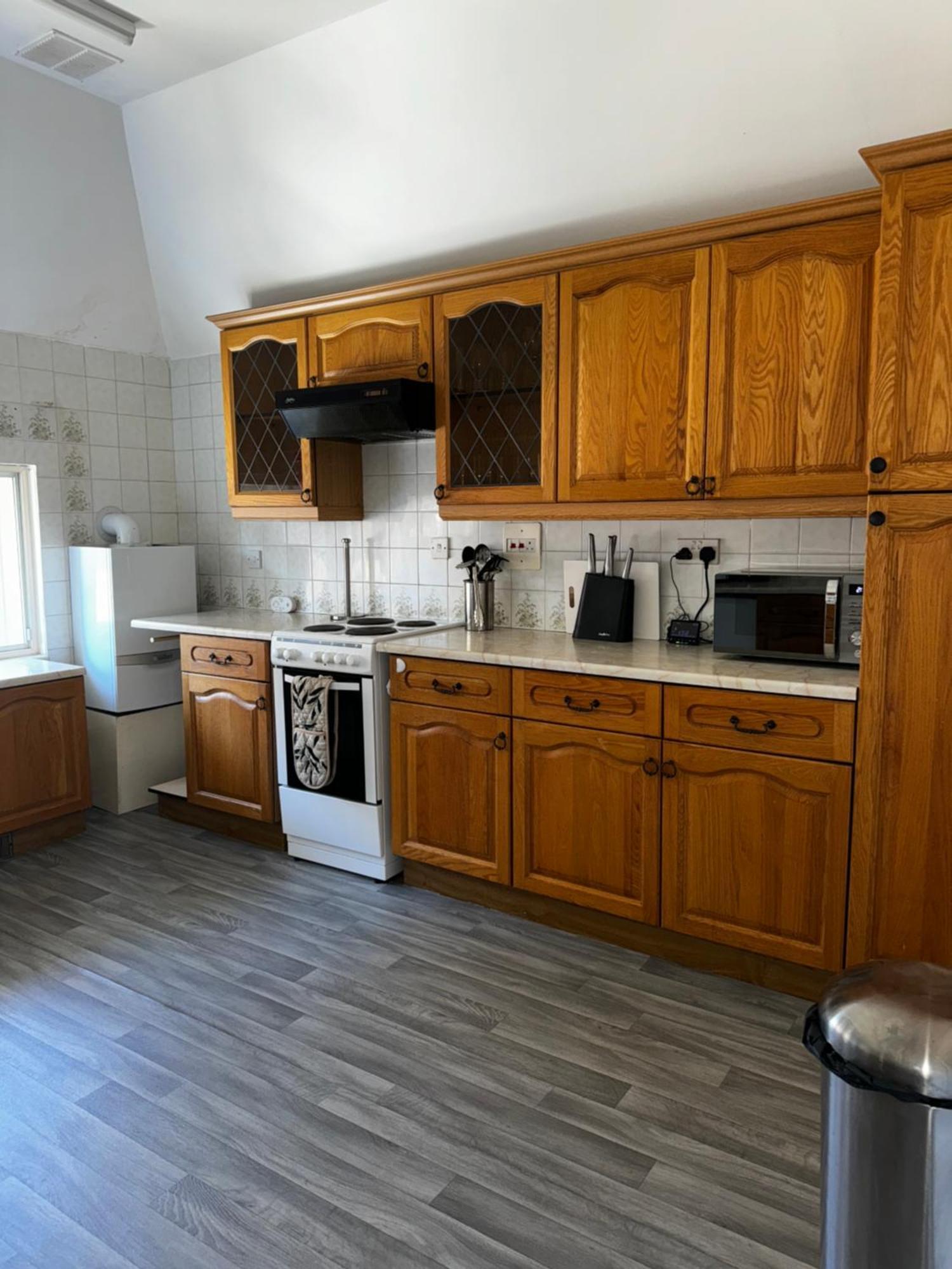 Apartment In Canford Cliffs Close To Sandbanks Beach 풀 외부 사진